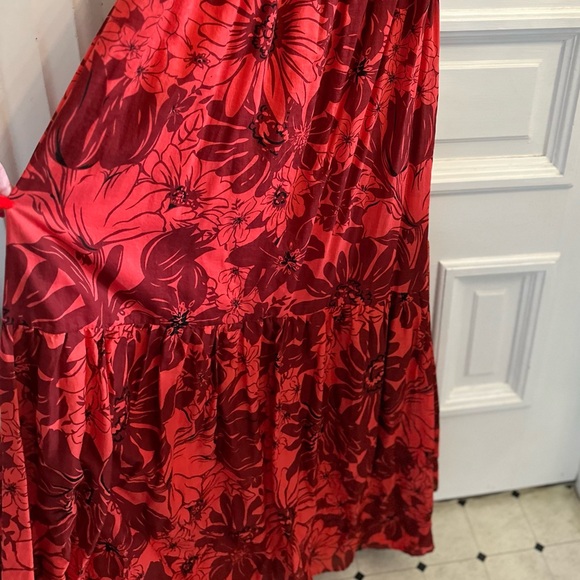 Faithful the Brand Red Sundress - Limited Edition - Picture 6 of 11